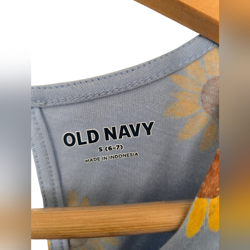 NWT Old Navy Blue Romper with Sunflower Design Size 6/7 - Picture 2 of 5